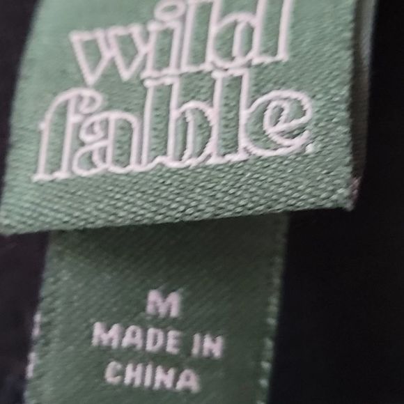 WILD FABLE Boho Tie Dye Long Sleeve Boxy Crop Top Tee Shirt Size M Black White - Picture 10 of 10